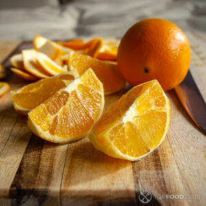 Очистить апельсин