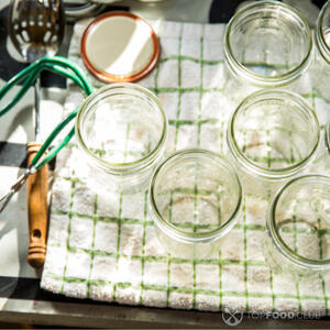 Стерилизовать банки