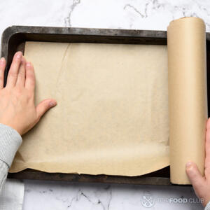 Подготовить противень