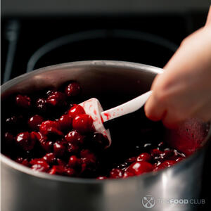 Перемешать вишни