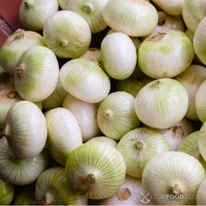 чищенный лук