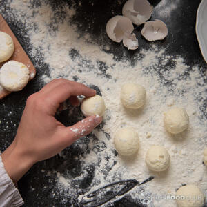 Сформировать сырники