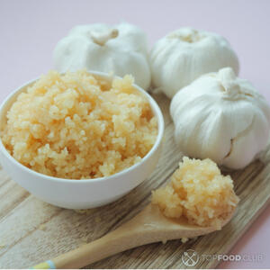 измельченный чеснок