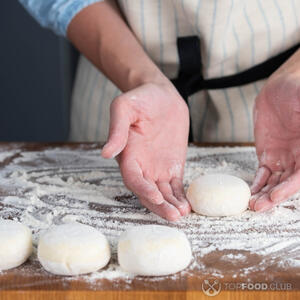 Сформировать сырники