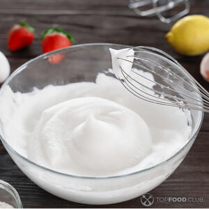 добавляем белки