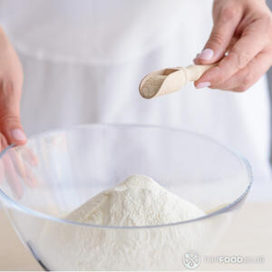 добавляем дрожжи