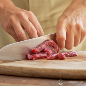 резать филе на полоски