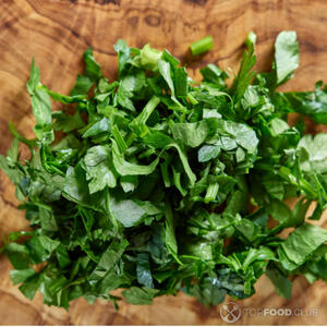 нарезанная зелень