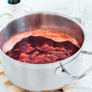 Вскипятить джем