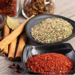 добавляем специи