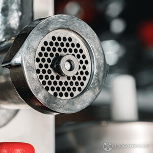 Подготовить мясорубку