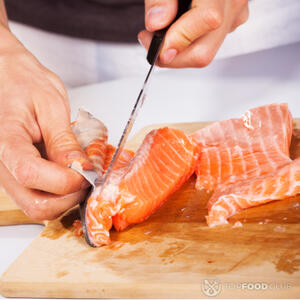 чистим рыбу