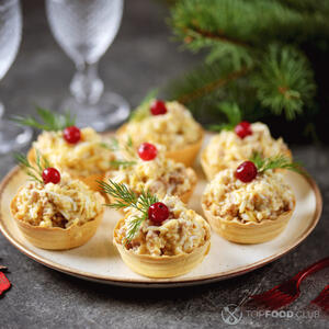 Подать к столу