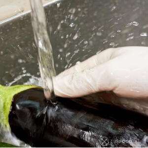 моем баклажаны