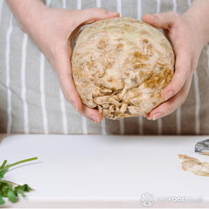 Корень сельдерея.