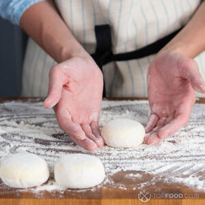 Сформировать сырники