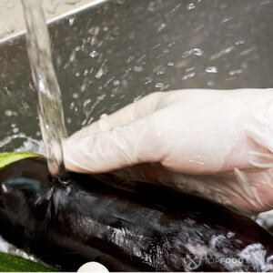 моем баклажан