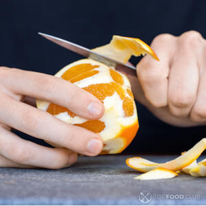 чистим апельсин