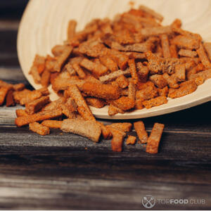 Добавить сухарики