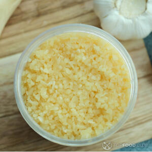 измельченный чеснок