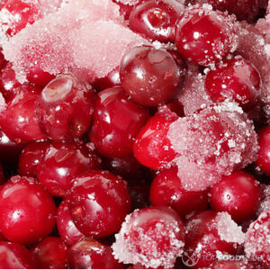 Перемешиваем вишню с сахаром