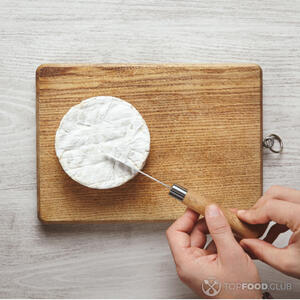 Надрезать камамбер