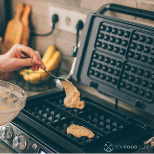 распределить тесто