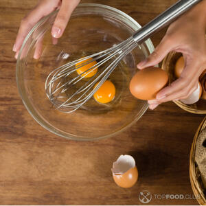 разбить яйца