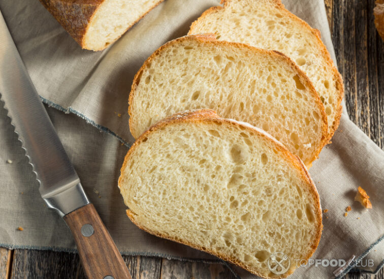 2024-12-26-vxh3l4-whole-grain-white-french-bread-2023-11-27-05-15-38-utc