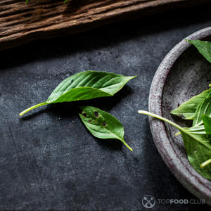 Добавить базилик