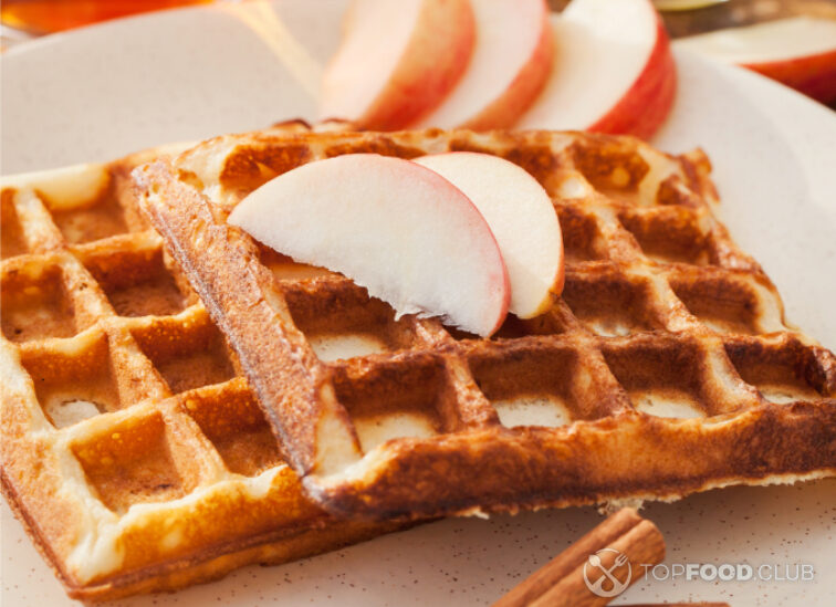 2025-02-07-dg7jkf-apple-and-cinnamon-waffles-2024-09-22-14-04-27-utc