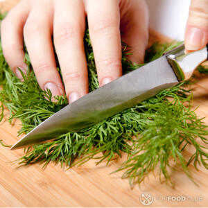 нарезать укроп