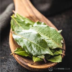 Добавить лавровый лист