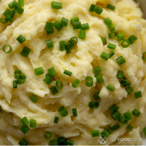 Картофельное пюре с сыром и луком