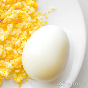 Тертые яйца