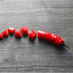 Перец Чили нарезать