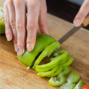 Резать перец