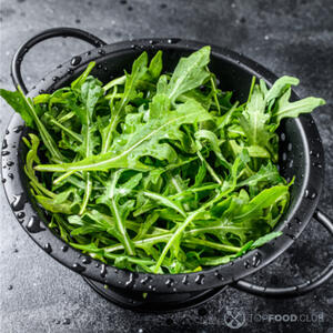 Руколу мыть