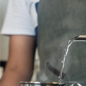 Горячая вода