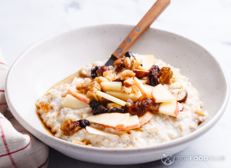 2025-05-19-pgasvq-bircher-muesli-with-apple-raisins-and-nuts-2025-01-29-04-30-50-utc
