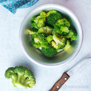 Вареные брокколи