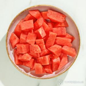 Нарезать арбуз