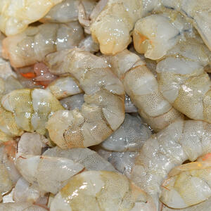 Жарить креветки