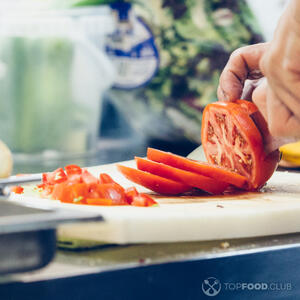 Помидоры кубиками