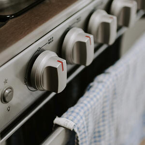 Нагреть духовку