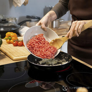 фарш с луком