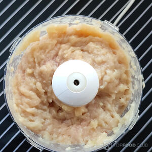 делать фарш миксером