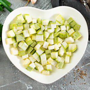 кабачок кубиками