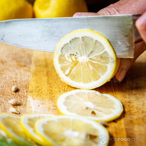 ломтики лимона