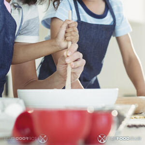 Мешать лопаткой